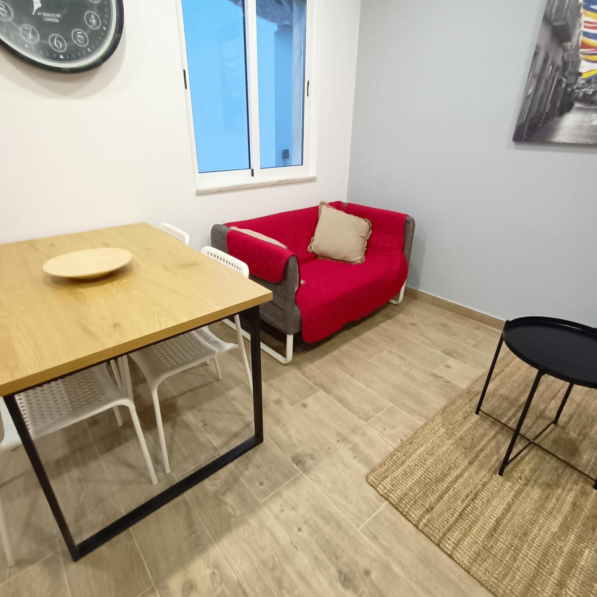 Good Vibes - Lagos Guesthouse Ngoại thất bức ảnh