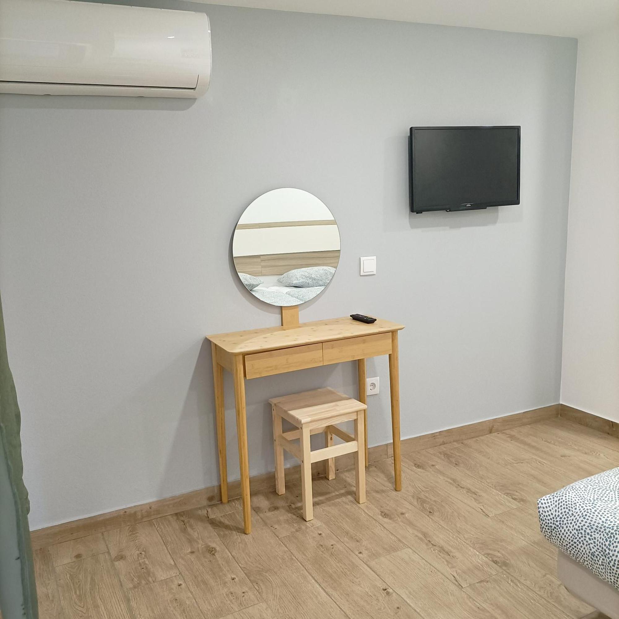 Good Vibes - Lagos Guesthouse Ngoại thất bức ảnh
